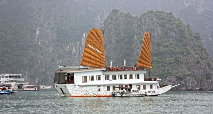 Valentine Sail Halong Bay