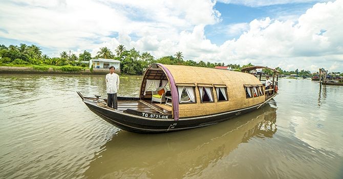 Song Xanh Sampan 2 days life on the river