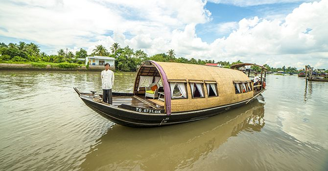 Song Xanh Sampan 2 days life on the river