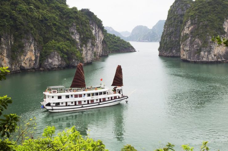 Swan Cruises Halong
