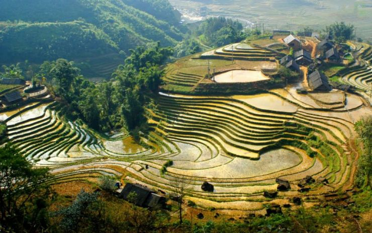 Sapa Bac Ha Market – Long Trek 3 days