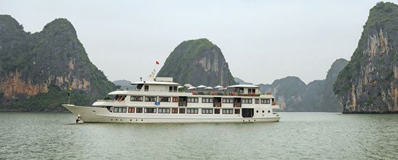 La Vela Premium Cruise Halong