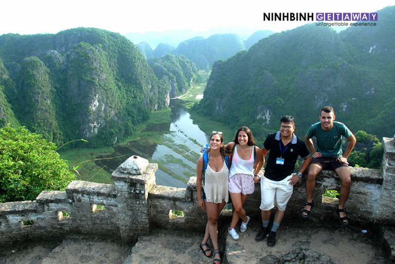2D1N Trang An – Mua Cave – Tuyet Tinh Coc – Cuc Phuong National Park