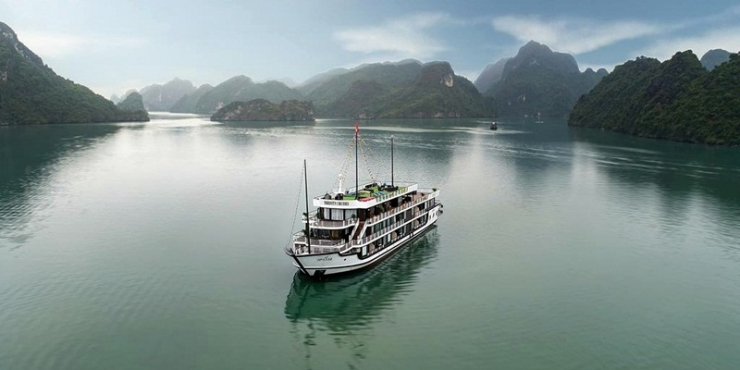 Serenity Cruise