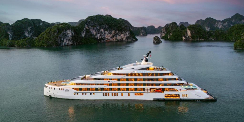 Grand Pioneers Halong Bay Cruise 1