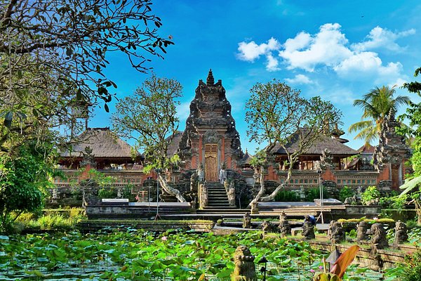 Bali – Lembongan – Gili – Lombok package